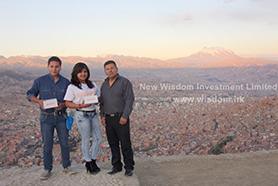 customer with WISDOM product Bolivia 04