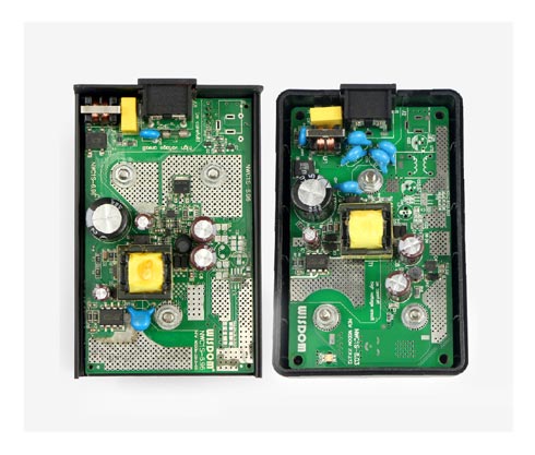 The WISDOM authentic: with high quality double-sided PCB, a dedicated charging management circuit, in line with EMC and safety regulations