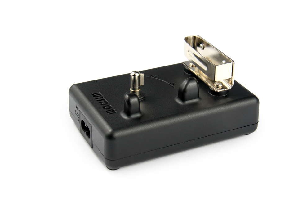 Chargeur Portable: NWB-25 Close up view socket