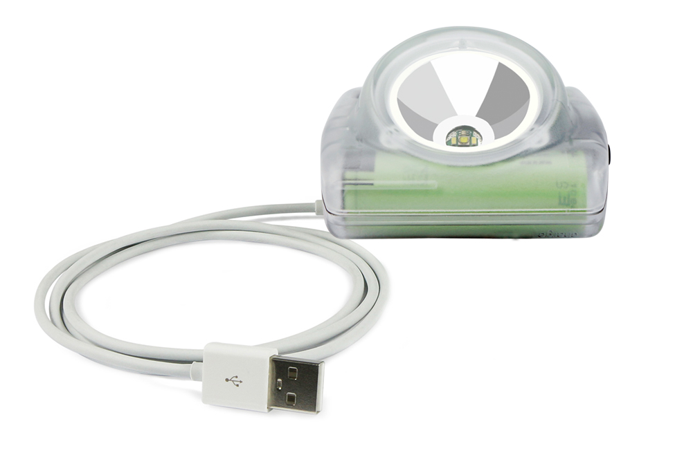 Lamp 3可以用磁力USB線充電