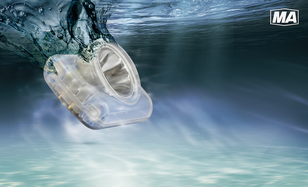 防塵防水：通過IP68防塵防水測試，以及50米水深壓力測試！潛水深度達到20米，能夠在20米水下正常工作。